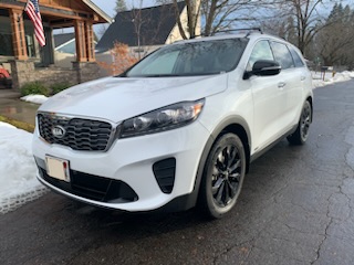 Selling my 2020 Kia Sorento.  Selling my 2020 Kia Sorento. This car has always been garaged and well maintained. Very low mileage. (858) 7742169